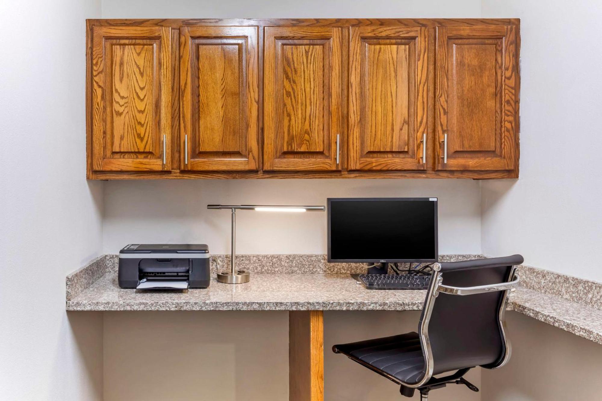 Best Western Fort Worth Inn And Suites מראה חיצוני תמונה